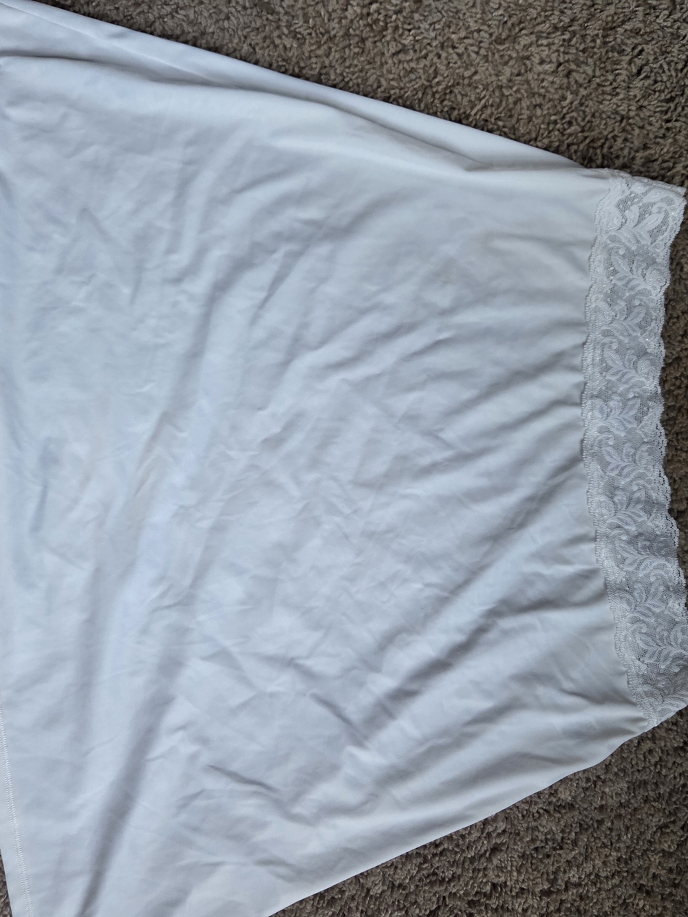 Vassarette White Lingerie Half Slip Romantic Lace Medium Stretch - Picture 3 of 7
